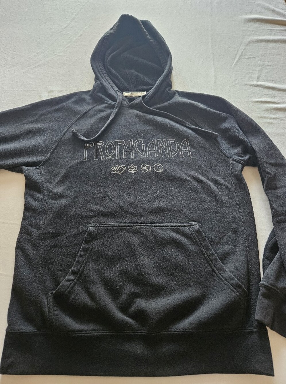 Obey Propaganda Black Pullover Hoodie Sweatshirt Unisex - Size xs